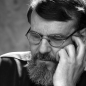 priest Pekka Heiskanen and desert  landscape