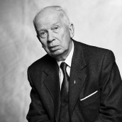 profesor olli tammi and desert landscape